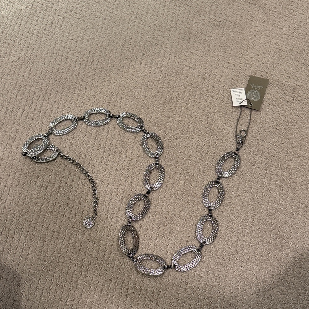 Vince Camuto Silver Oval Link Belt